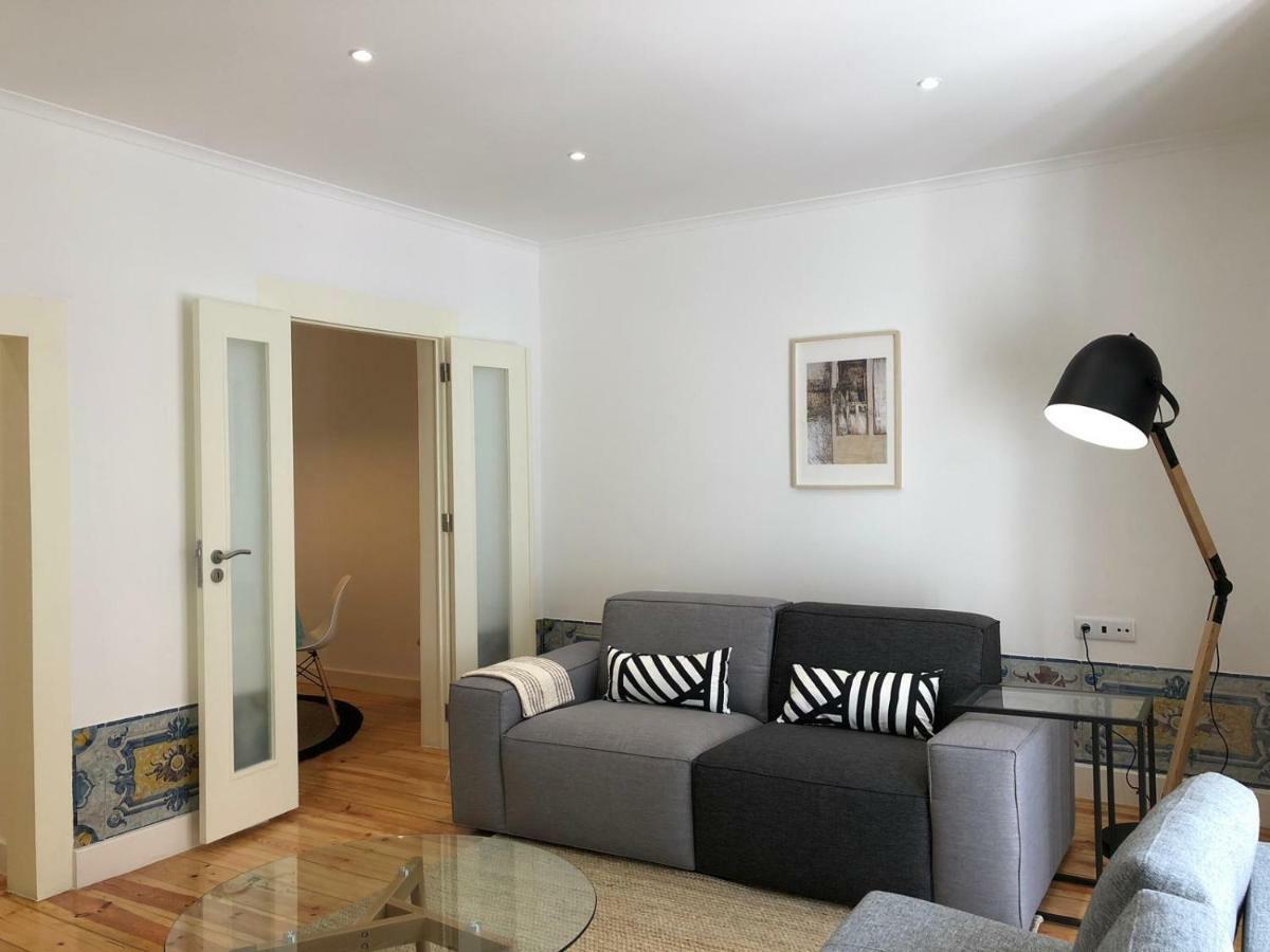 Hip Tailor Made Duplex Penthouse In Bairro Alto Apartamento