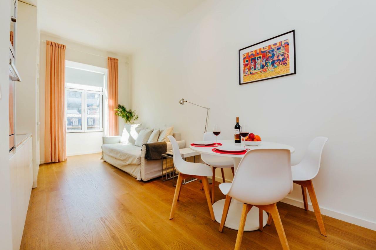 Urban Jungle Apartment Lissabon