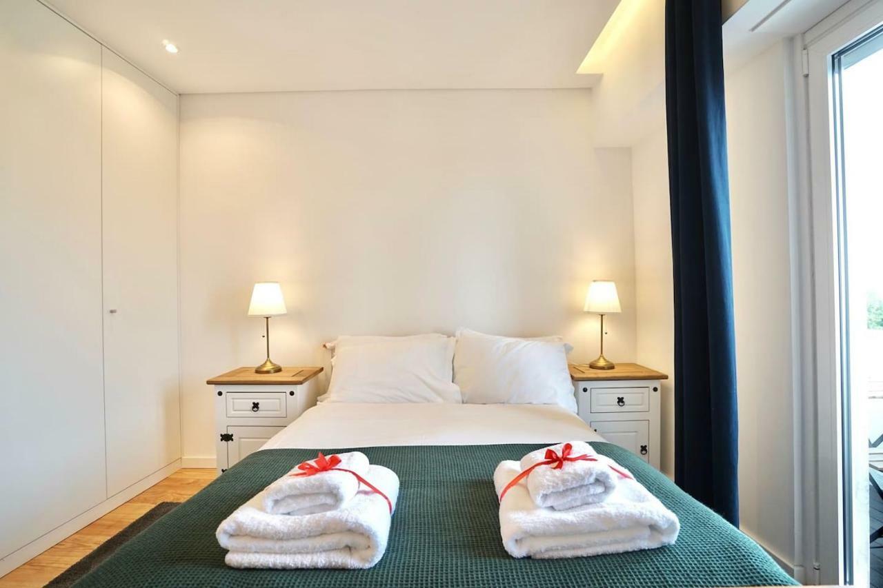 Stunning Graca Riverview Flat