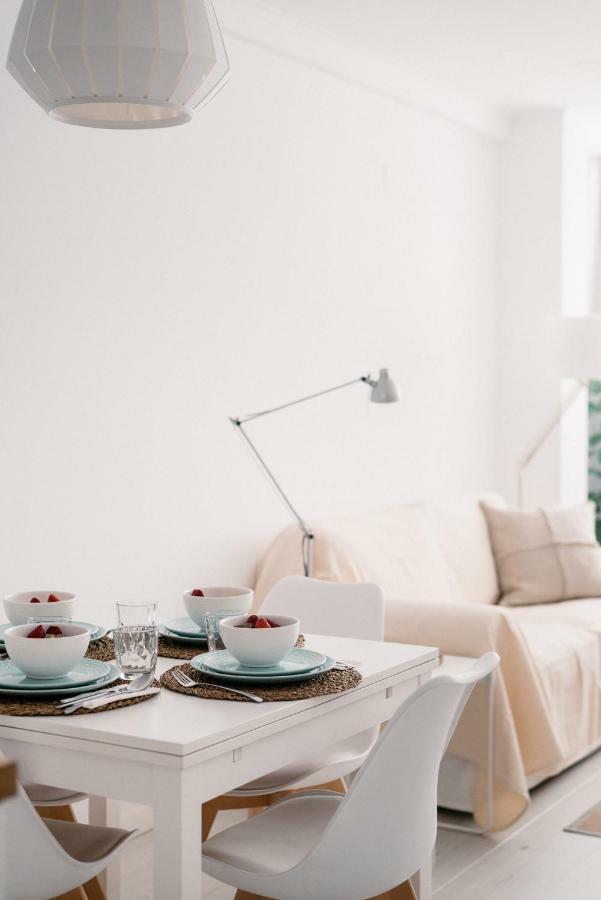 Light-filled, Fully Renovated Near Belém, By Timecooler Appartement Lisboa