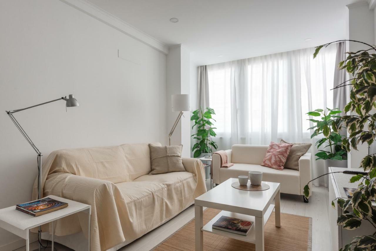 Light-filled, Fully Renovated Near Belém, By Timecooler Appartement *