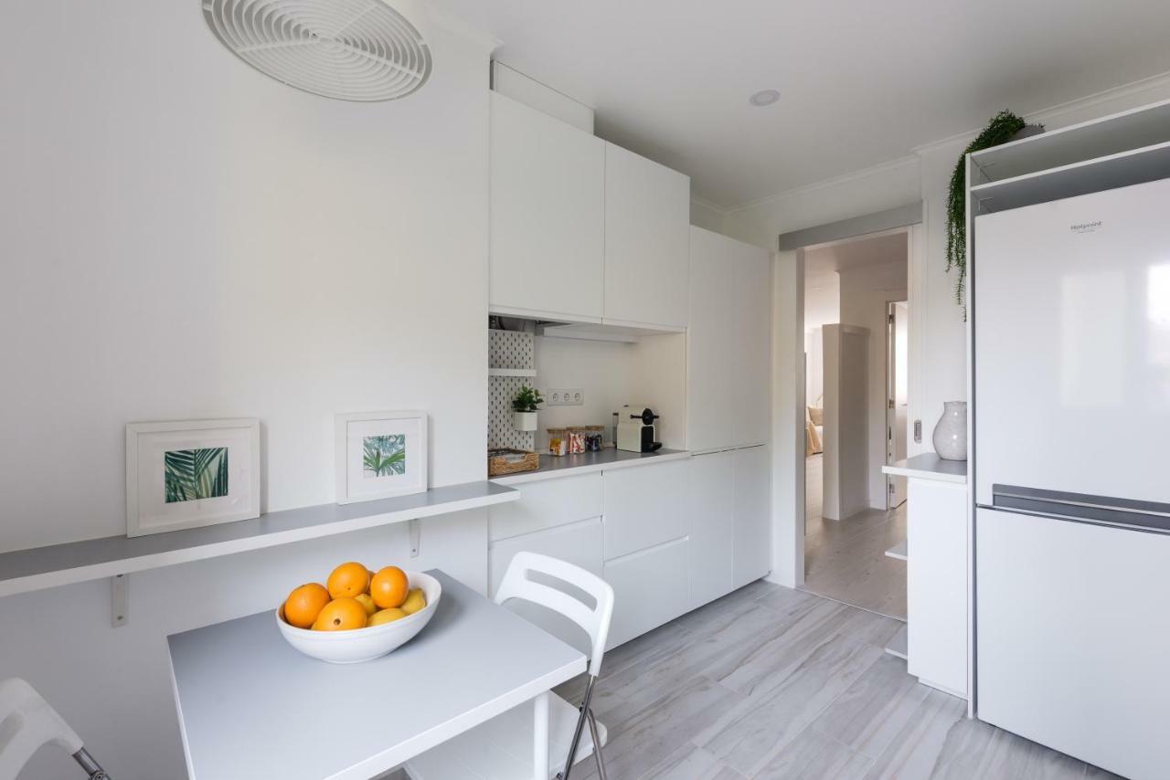 Light-filled, Fully Renovated Near Belém, By Timecooler Appartement *
