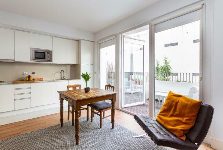 Downtown Free Parking Appartement