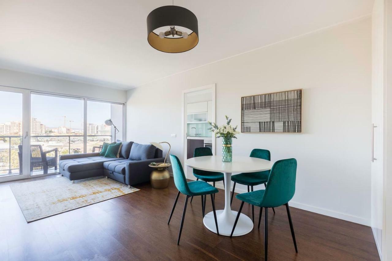 Amazing Flat - Pool And Parking Apartamento *