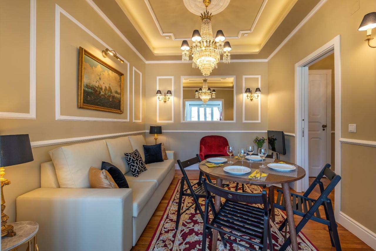 Style And Comfort In Downtown Appartement