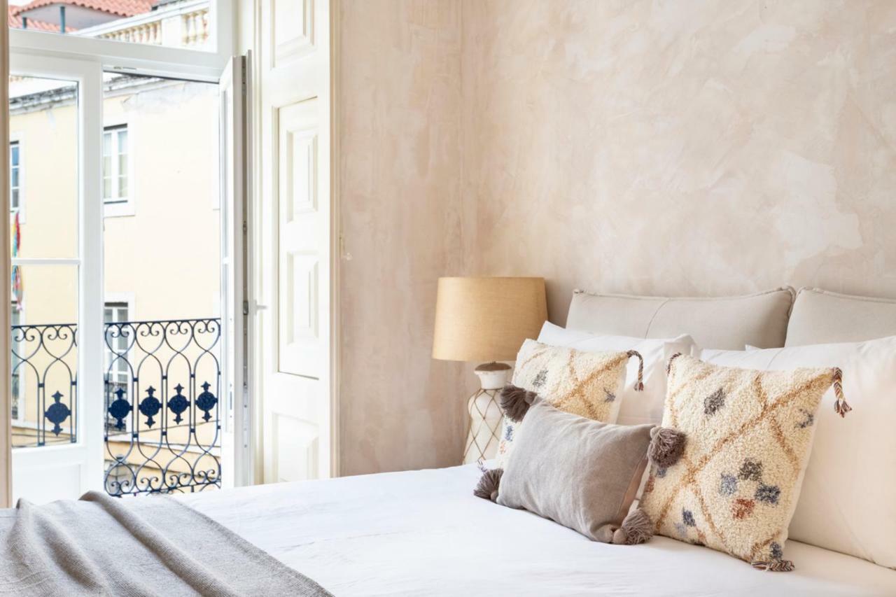 Archi-pelago Alfama Design