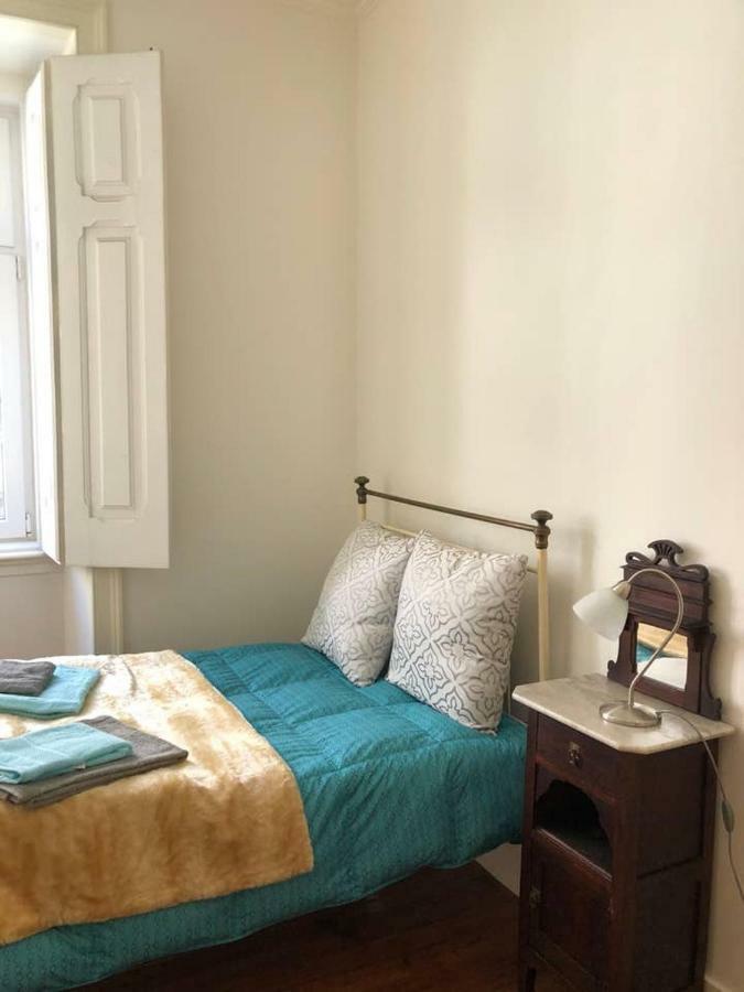 Grandmommy's House - Traditional And Comfy Lisboan Appartement Lisboa