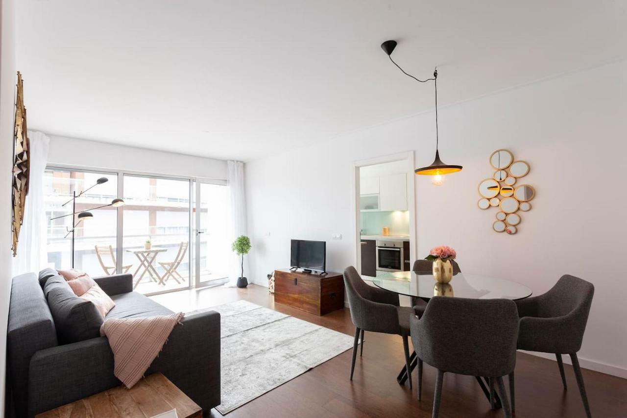 Metro&pool Appartement Lissabon
