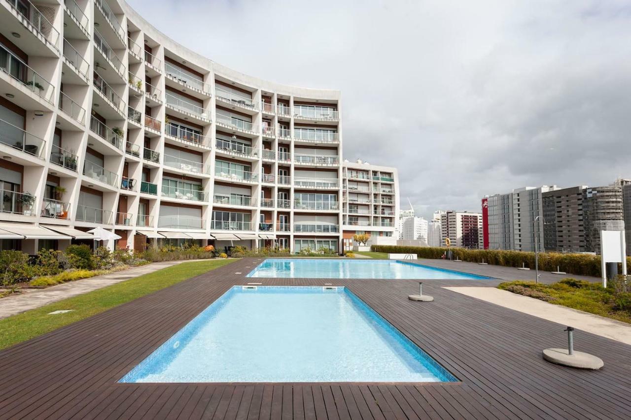 Appartement Metro&pool Lissabon