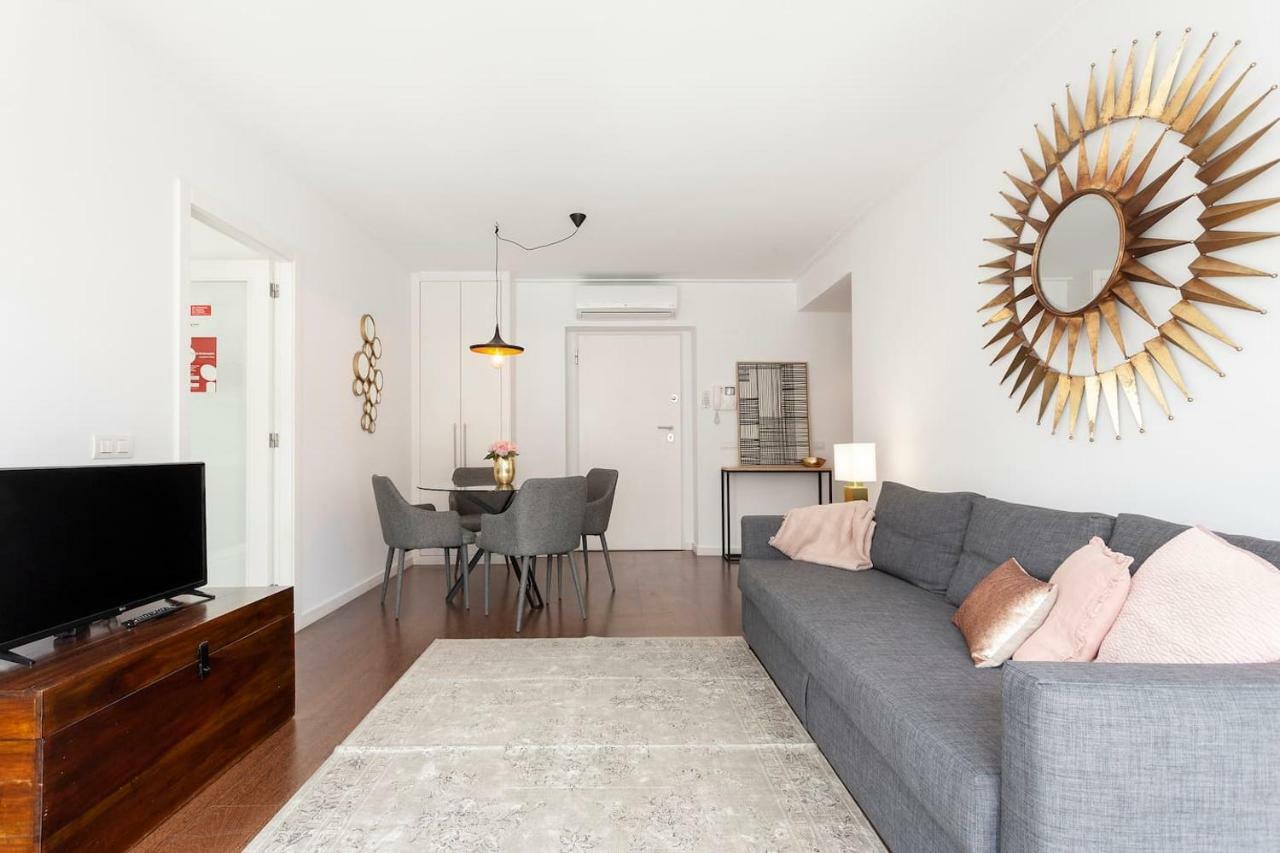 Metro&pool Appartement *