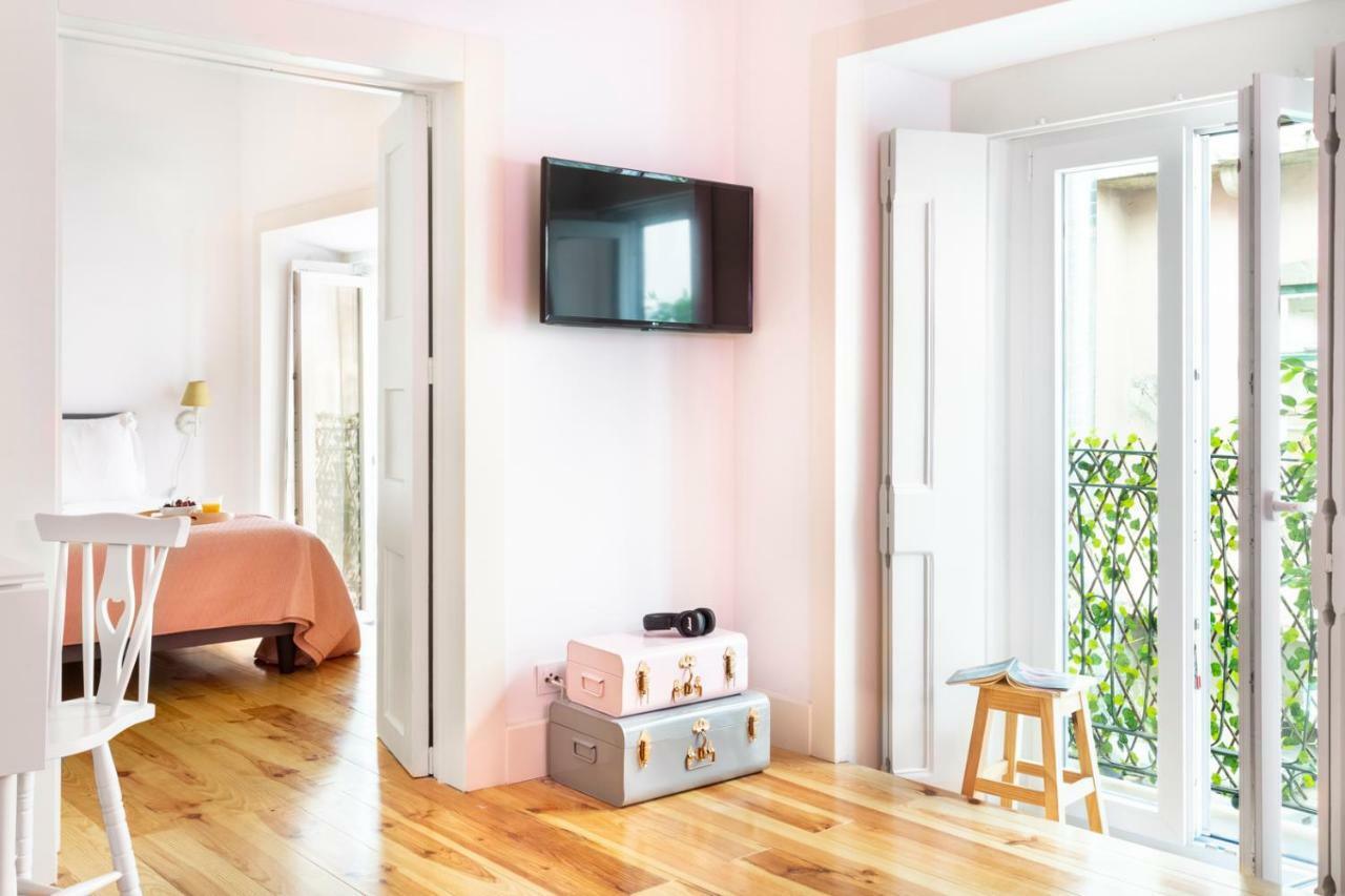 Appartement Altido Chic 1br Apt With Balcony Close By Graça Viewpoint&tram Stops