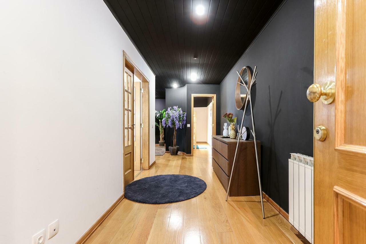 Amazing Downtown Family Apartment Lisbon