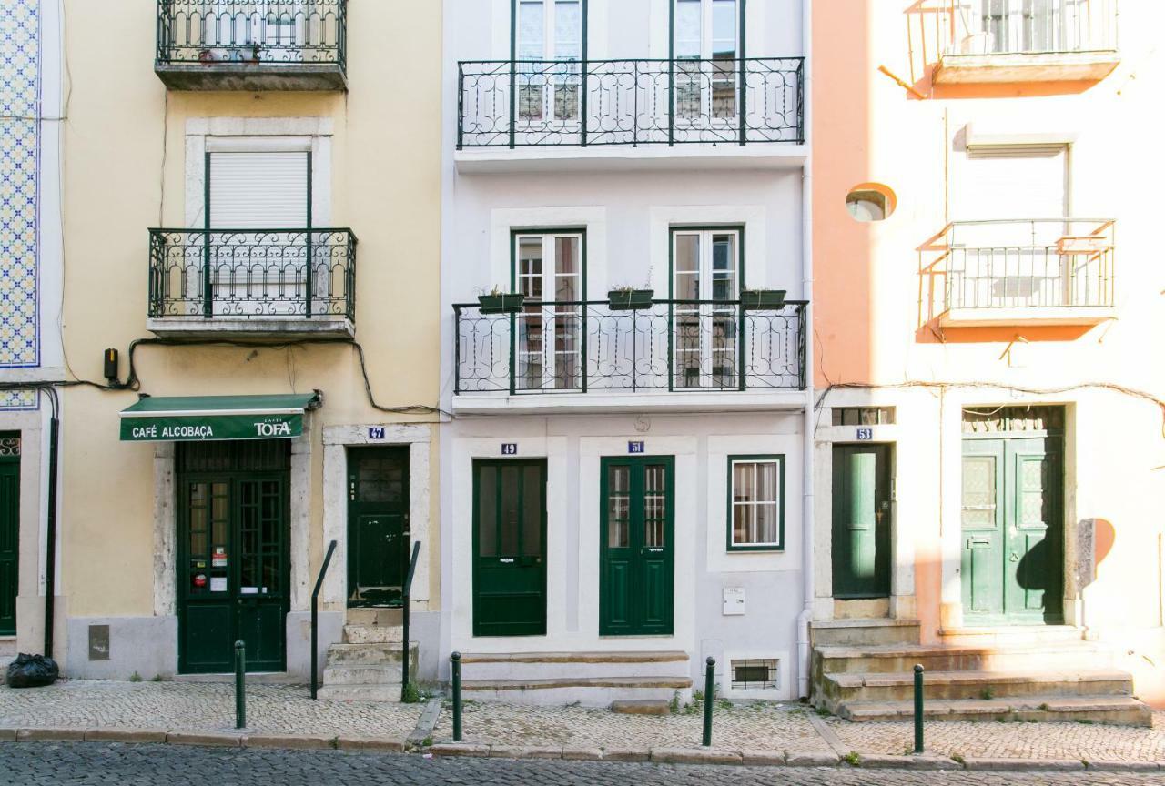 Joivy Cosy 1-bed Flat With Balcony In Alfama, Moments From The Port Apartment