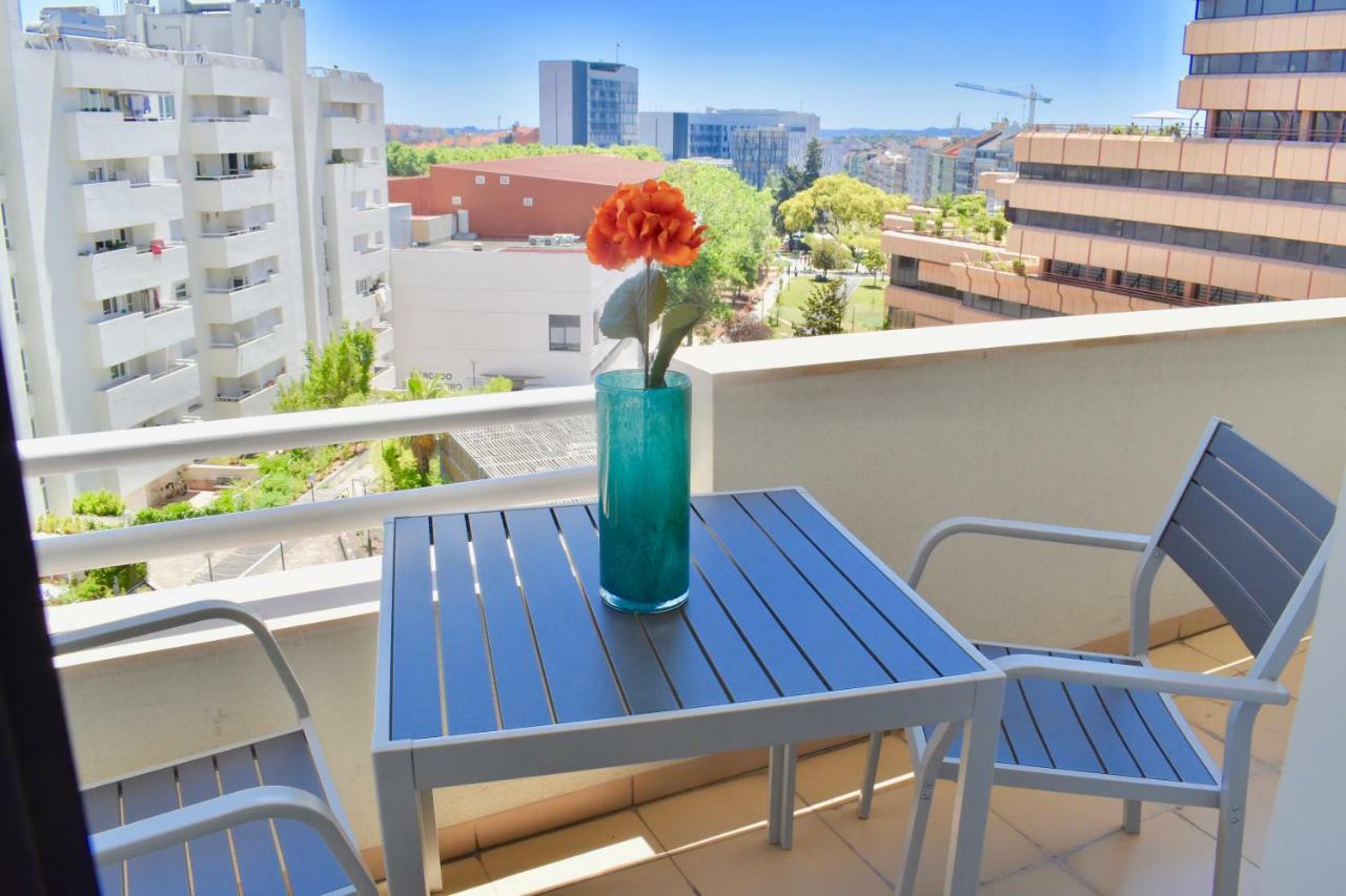 Boutique - 2 Bedroom - Center * Lissabon