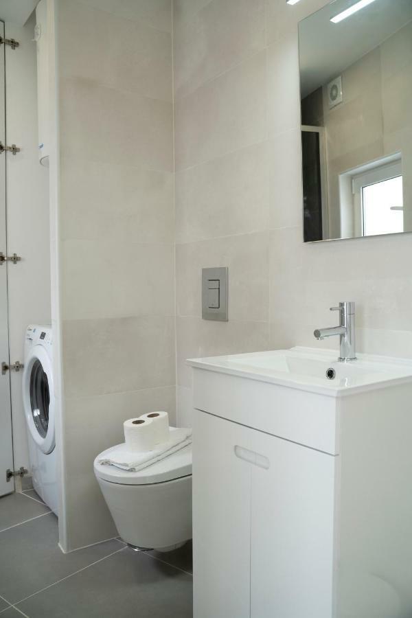 Funky Two Bedroom Saldanha Appartement