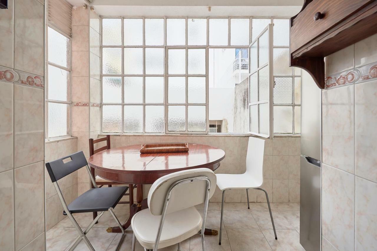 Apartment The Trivial