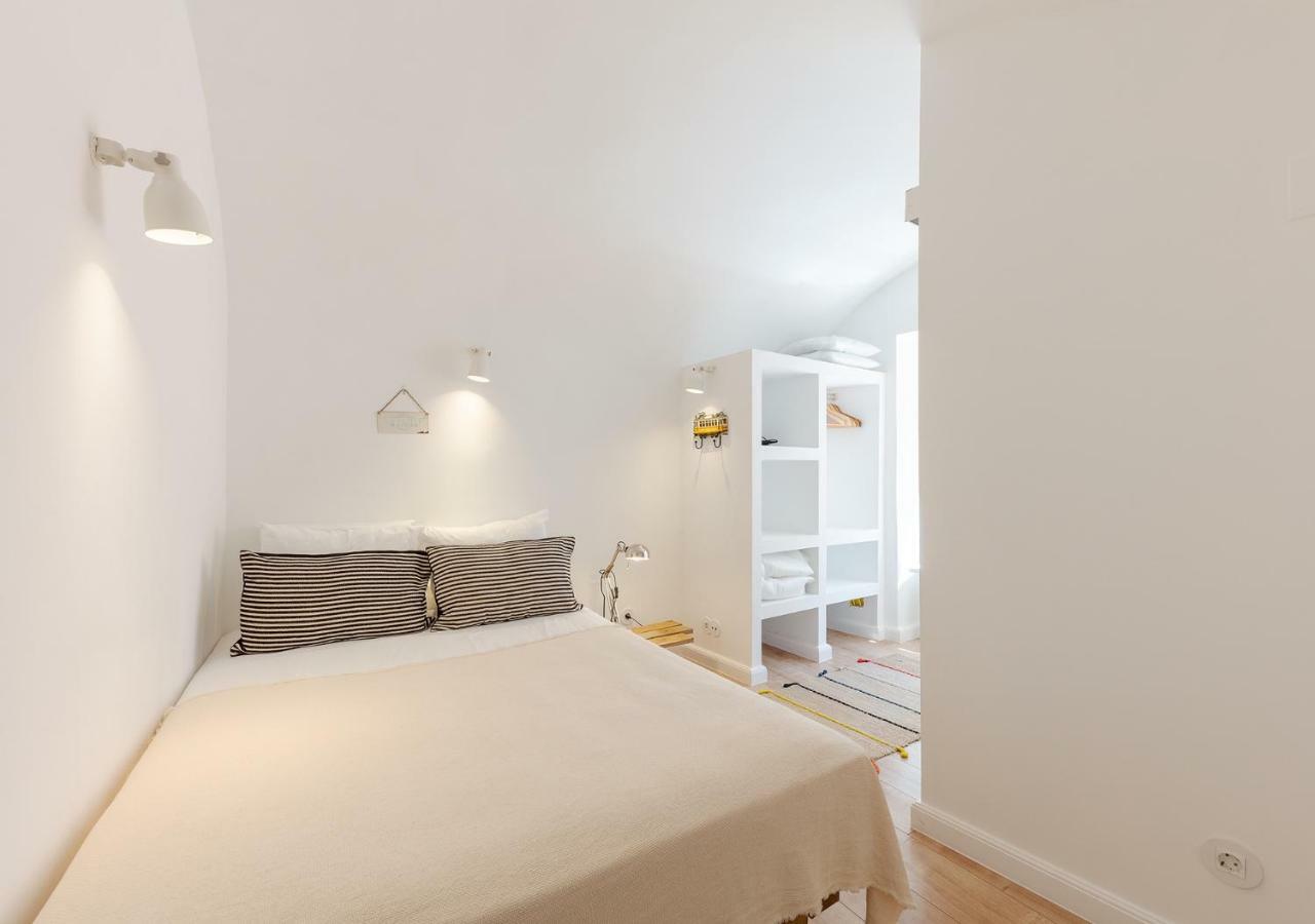Apartment Hidden Gem In Prazeres - Self Check-in - Lx Factory