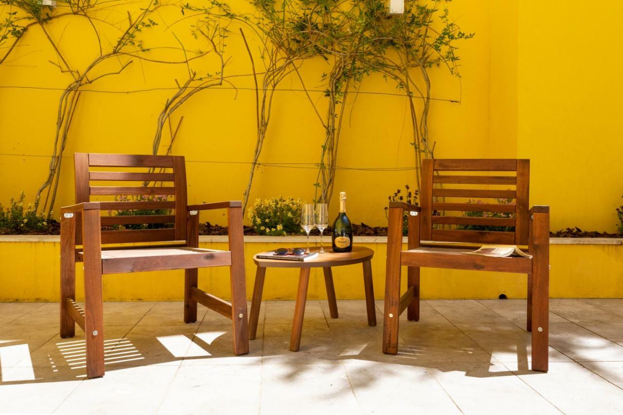 Apartment Altido Bright And Elegant 1br With Workspace And Huge Terrace In Pena, Close By Viewpoint *