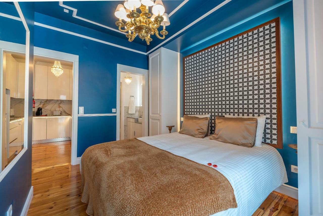 Style And Comfort In Downtown Appartement