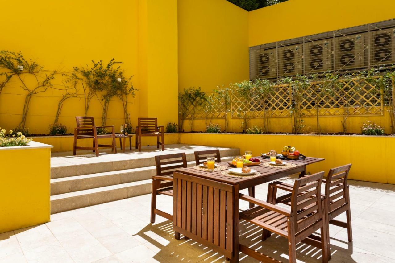 Altido Bright And Elegant 1br With Workspace And Huge Terrace In Pena, Close By Viewpoint * Lisbon