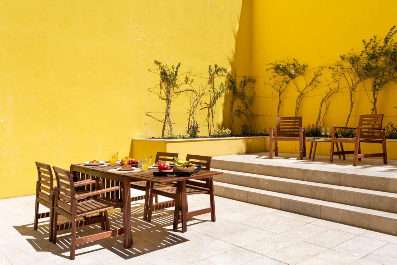 Apartment Altido Bright And Elegant 1br With Workspace And Huge Terrace In Pena, Close By Viewpoint