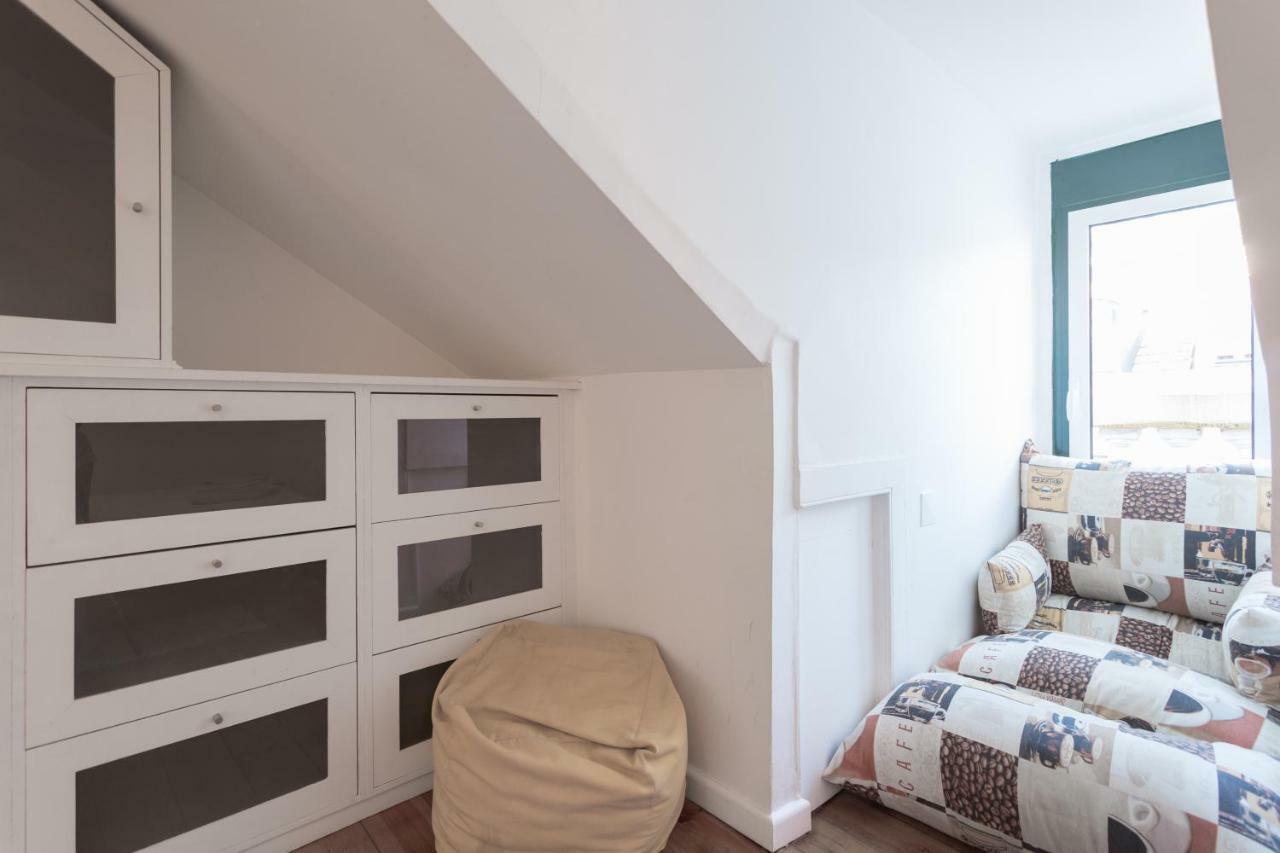 Apartment Flh Lx Factory Modern Flat