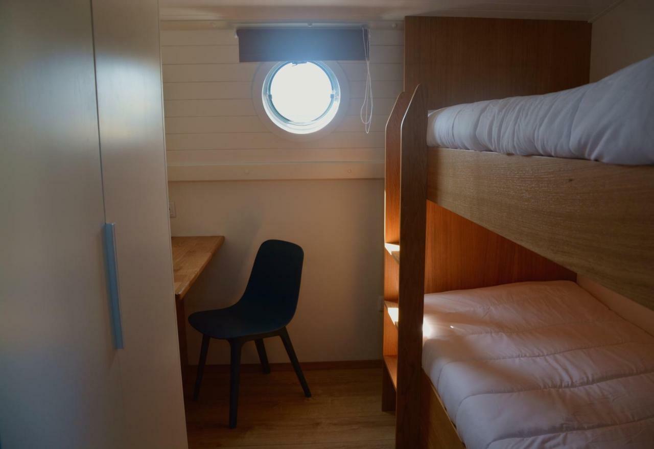 Botel Tagus Marina Lissabon