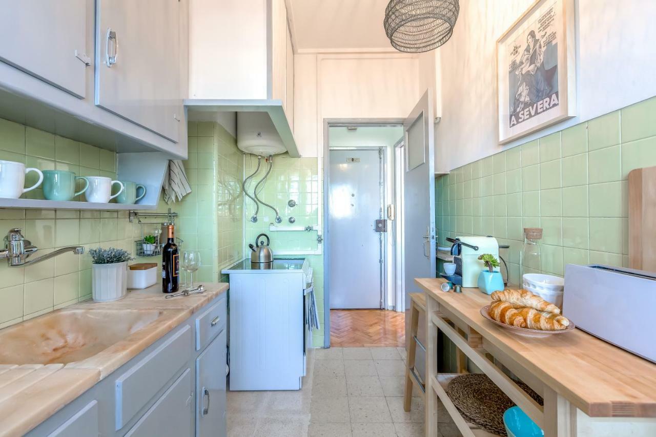 Renovated Sunny With Amazing Sunset Balcony , By Timecooler Apartment *