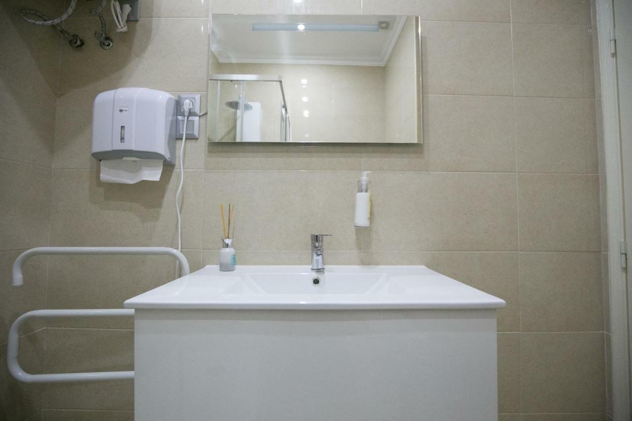Quarto em Acomodações Particulares Rua Luciano Cordeiro Bhuiyan Family Host