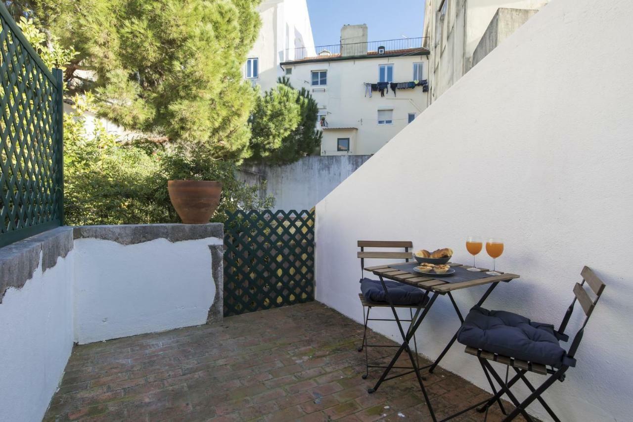 Traditional Duplex In Principe Real * Lisboa
