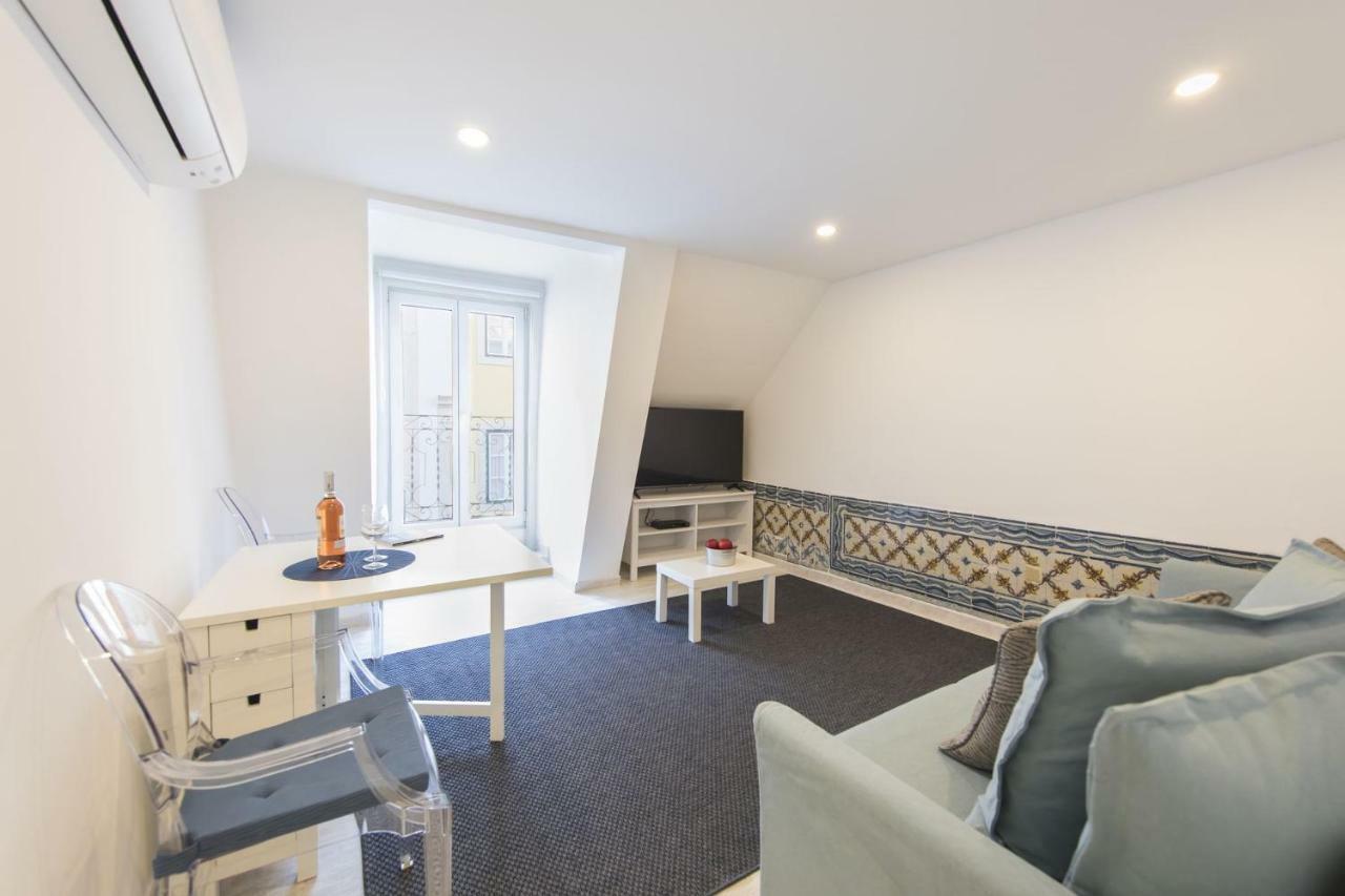 Traditional Duplex In Principe Real
