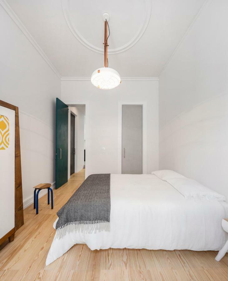 Awarded 3 Bedrooms Upscale Flat@chiado Bairro Alto Lisboa