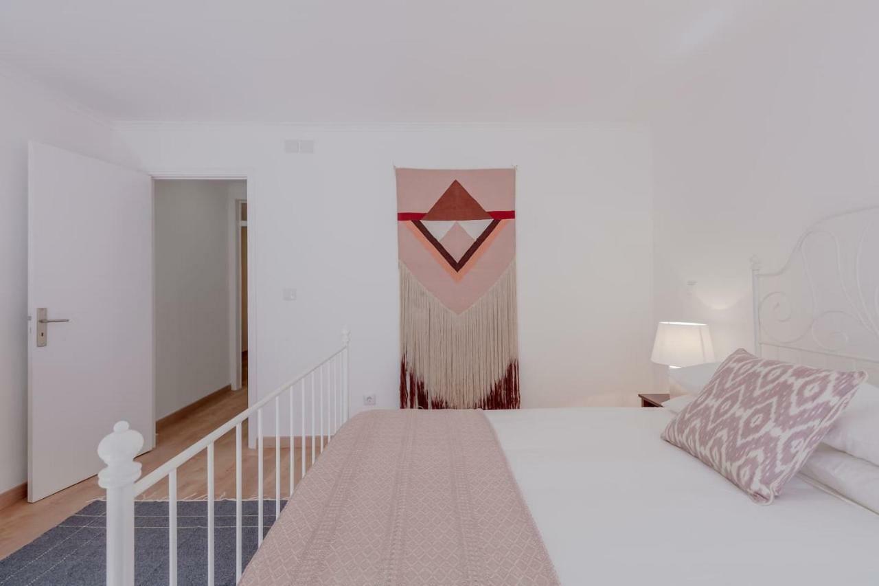 Bright & Spacious With Orange Tree Patio, By Timecooler * Lissabon