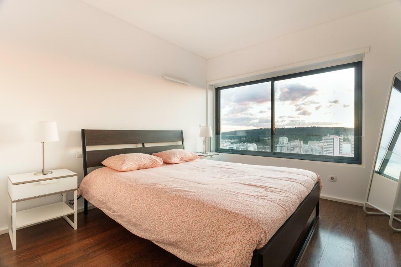 Appartement Skyscraper Riverview With Indoor Pool *