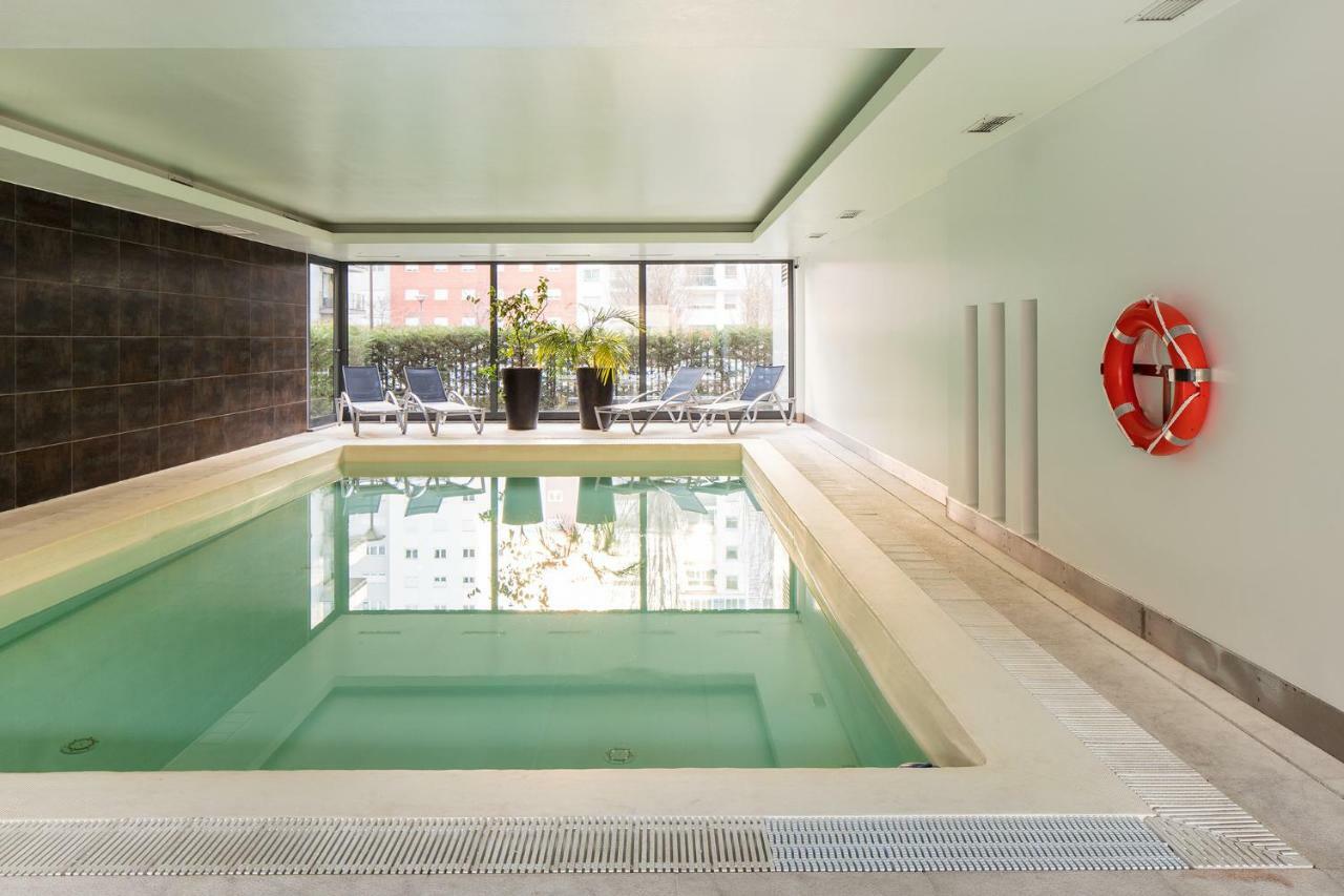 Appartement Skyscraper Riverview With Indoor Pool *