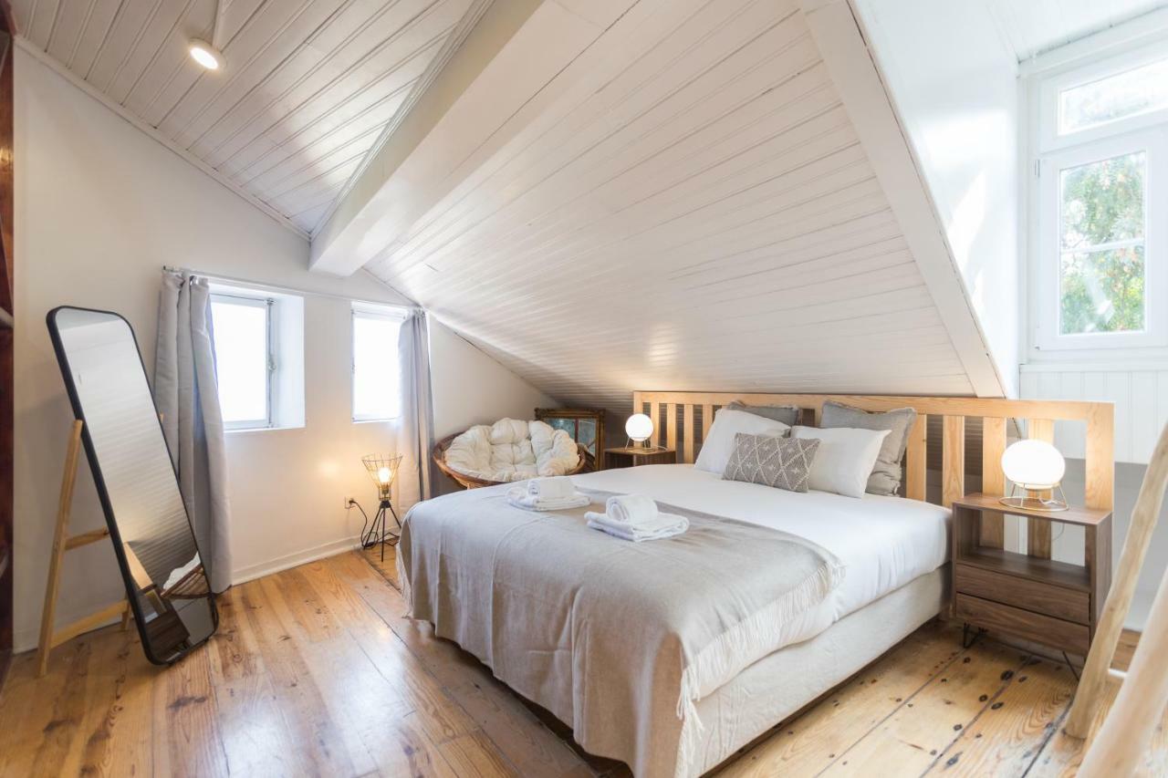 Alfama Tale Four-bedroom W/ River View - By Lu Holidays Apartment *