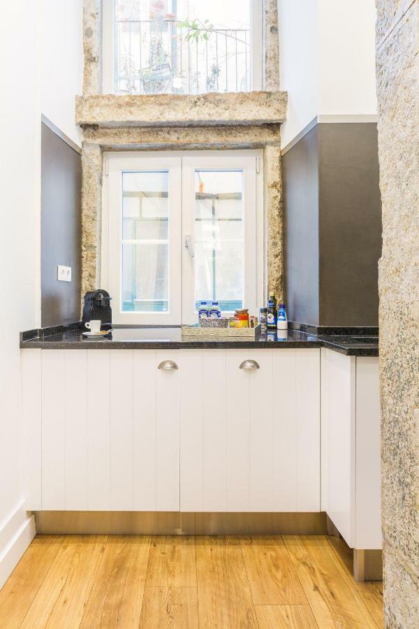 Appartement Gold 37399al And Silver 37404al *
