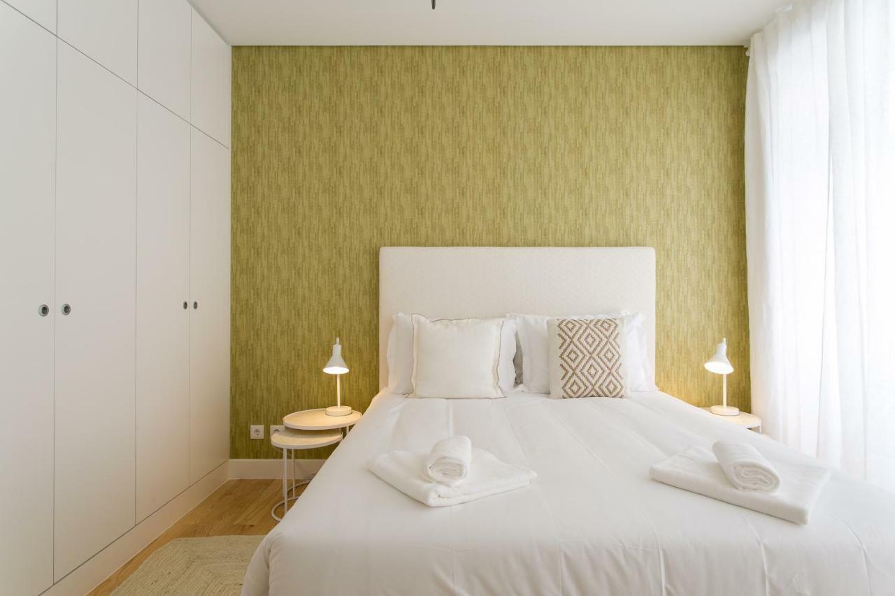 Altido Elegant Deluxe & Altido Luxurious 3-bedroom Apt With Terrace In Intendente Appartement *