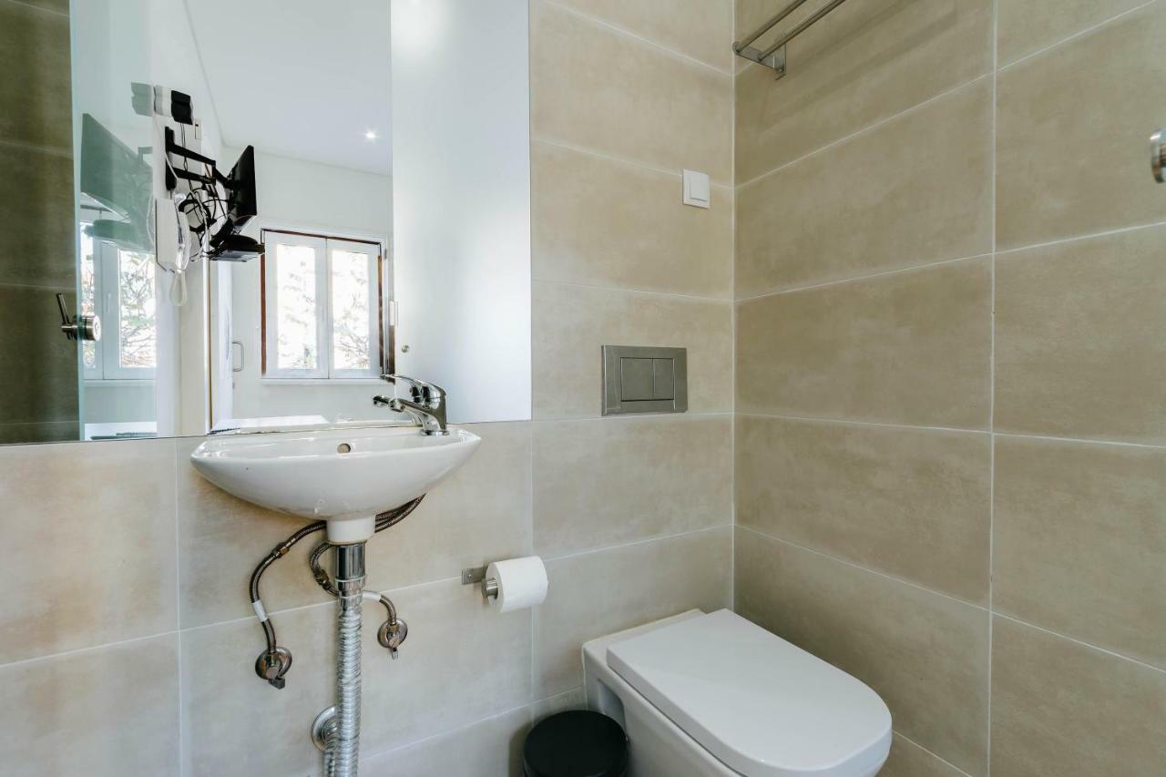 Rent4Rest Lisbon Downtown Tiny Studio Apartments Lisbon