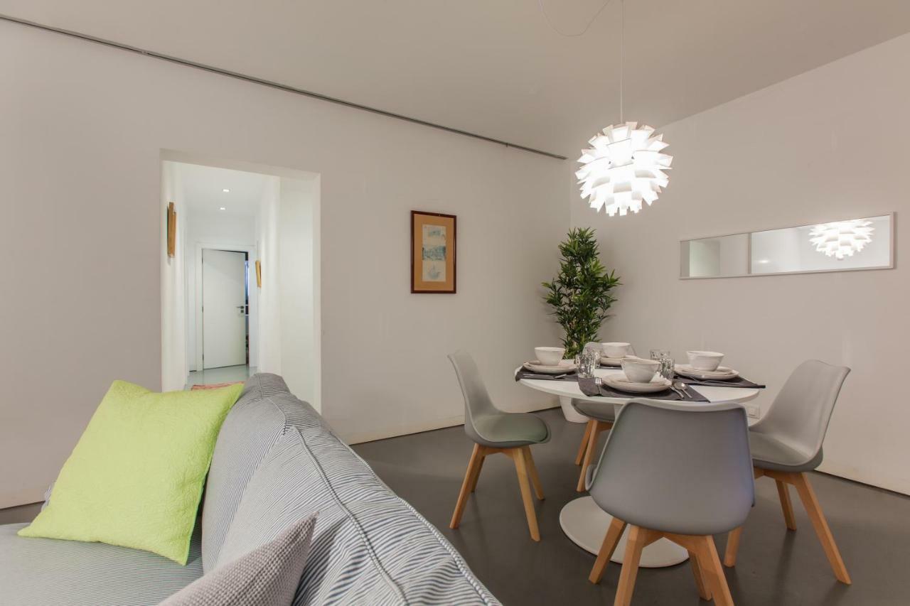 Renovated With Private Courtyard, By Timecooler Appartement *
