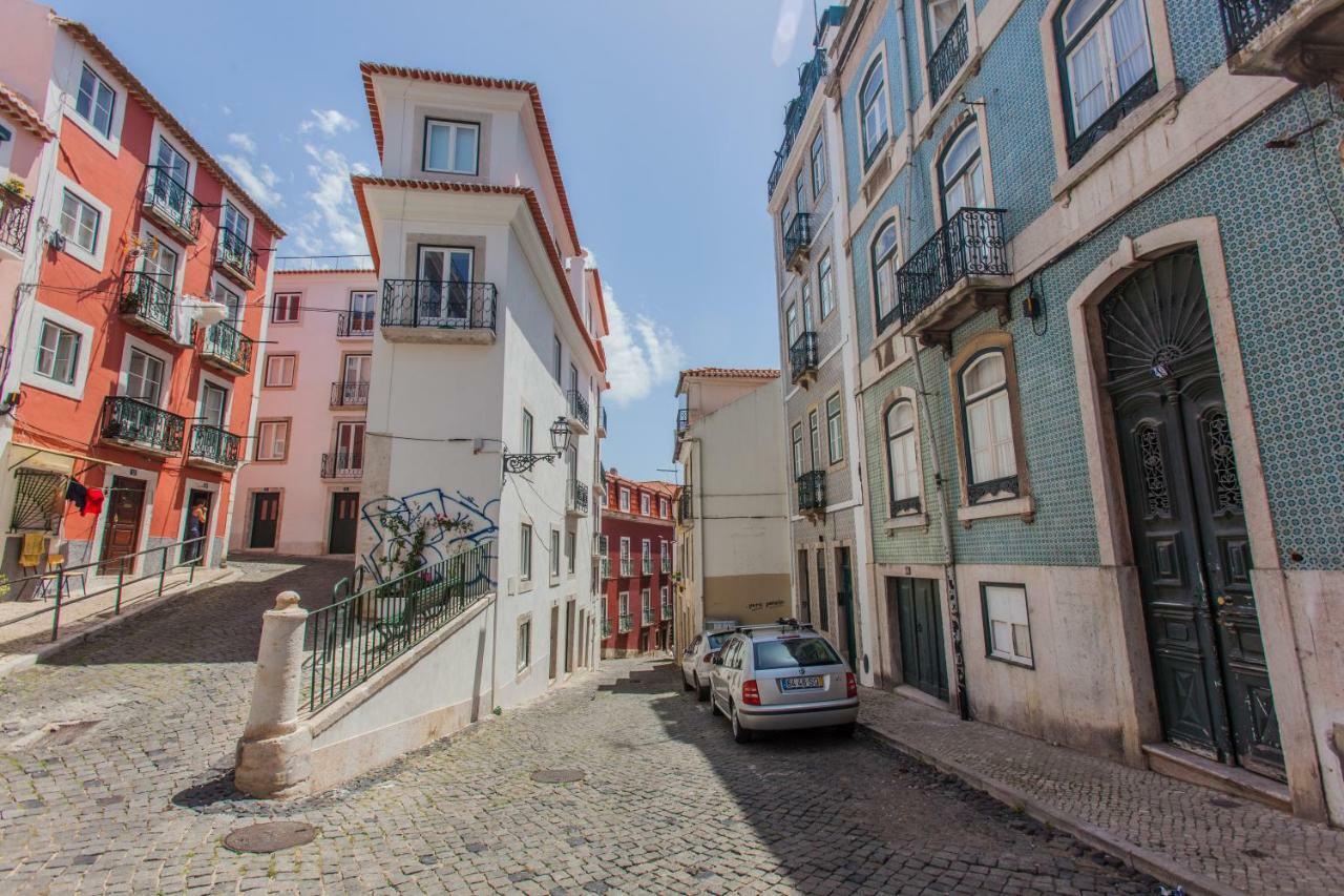 Alfama Sunny & Typical Apartment, By Timecooler * Lisboa