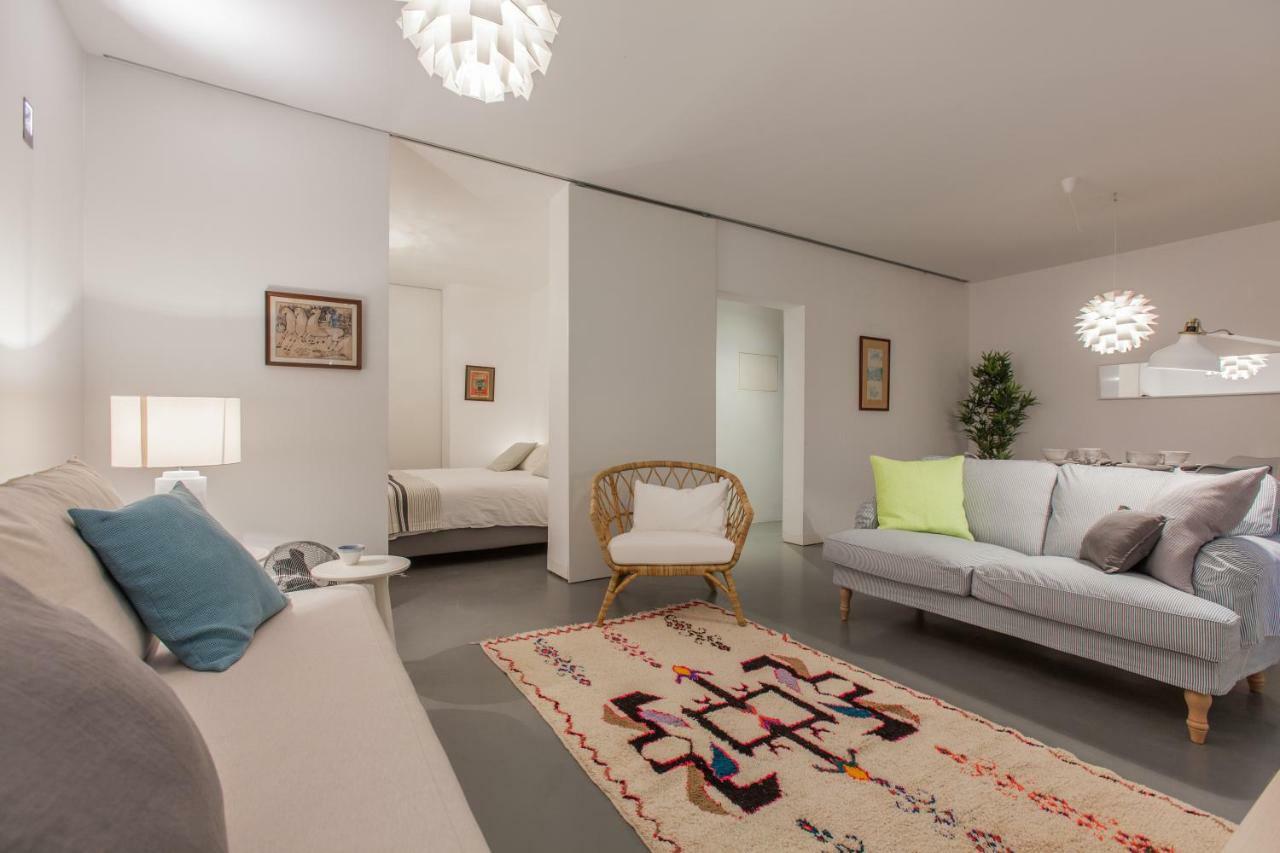 Appartement Renovated With Private Courtyard, By Timecooler *