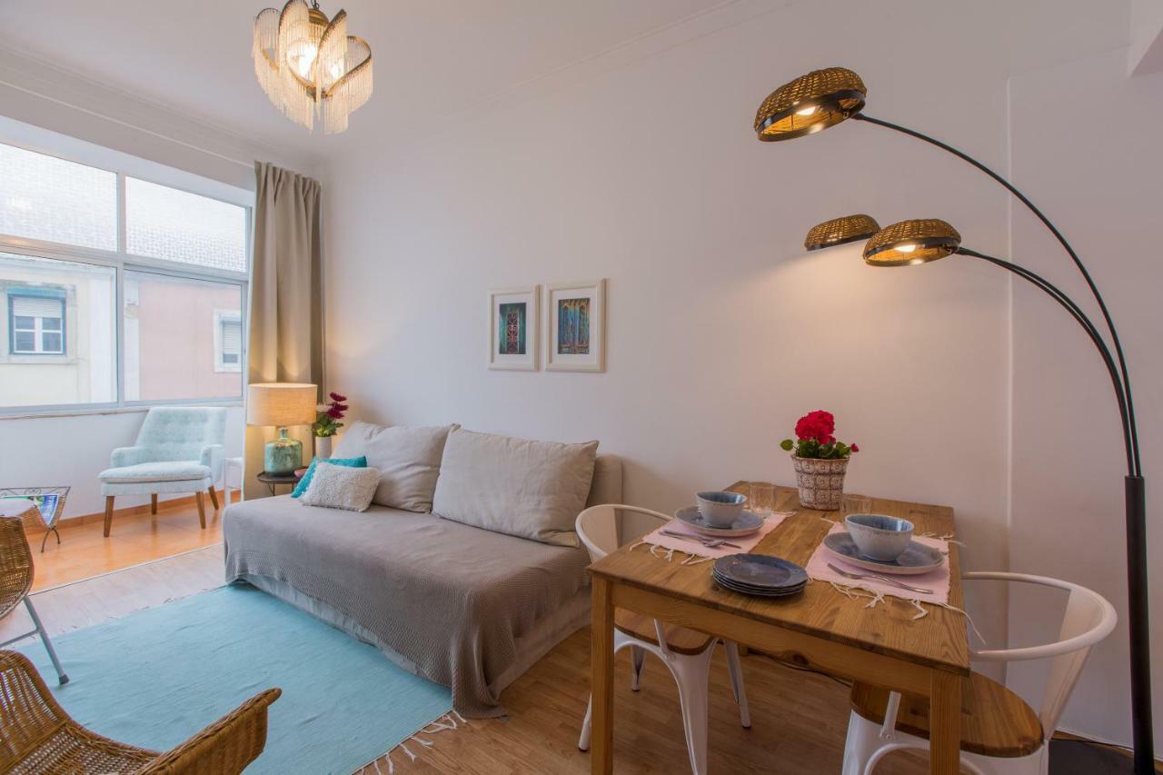 Appartement Light Filled Apartment, By Timecooler