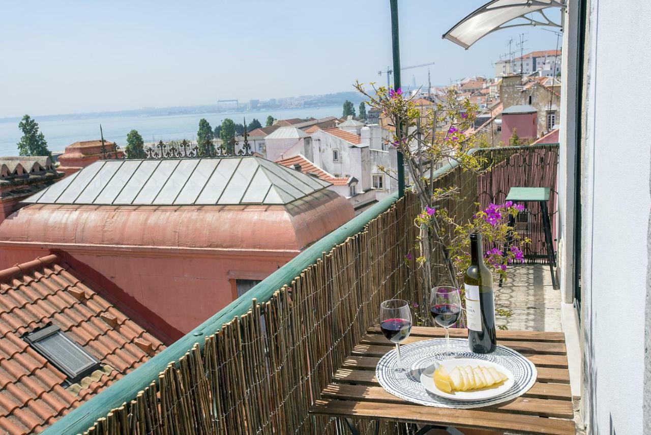 Localtraveling Alfama River View - Family Appartement