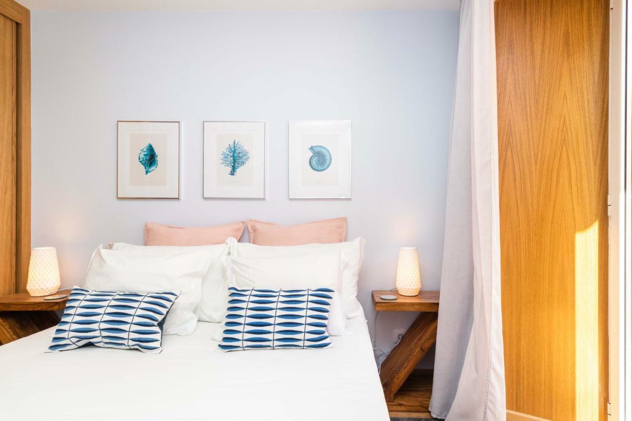 Perfect, Cool, Aircon, 2 Beds 2 Bath Location Apartment
