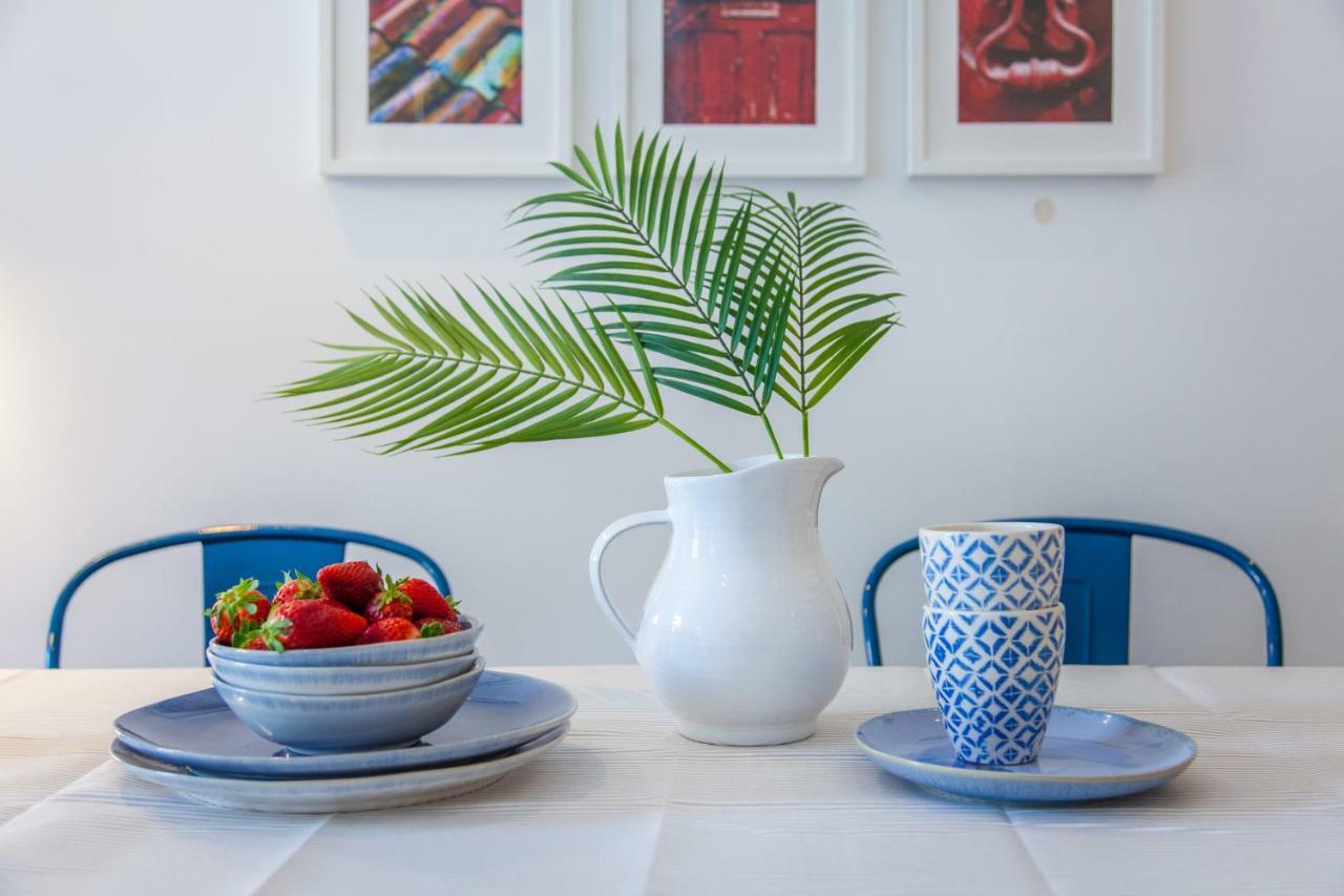 Typical Light Filled Graca W Ac, By Timecooler Apartment