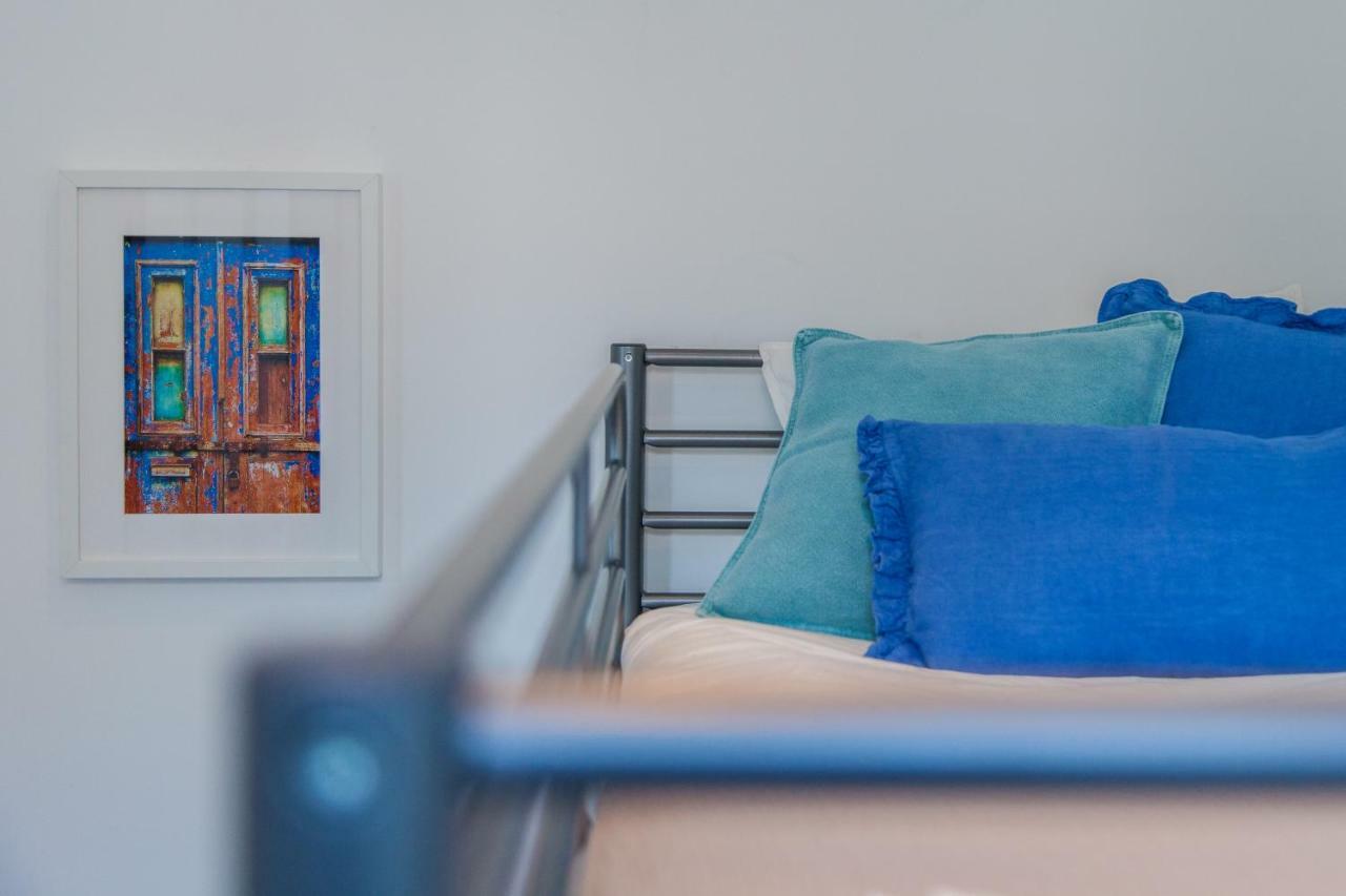 Typical Light Filled Graca W Ac, By Timecooler Apartment