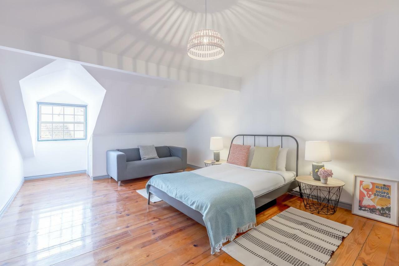 Bright & Spacious Alfama Apartment, By Timecooler Apartamento