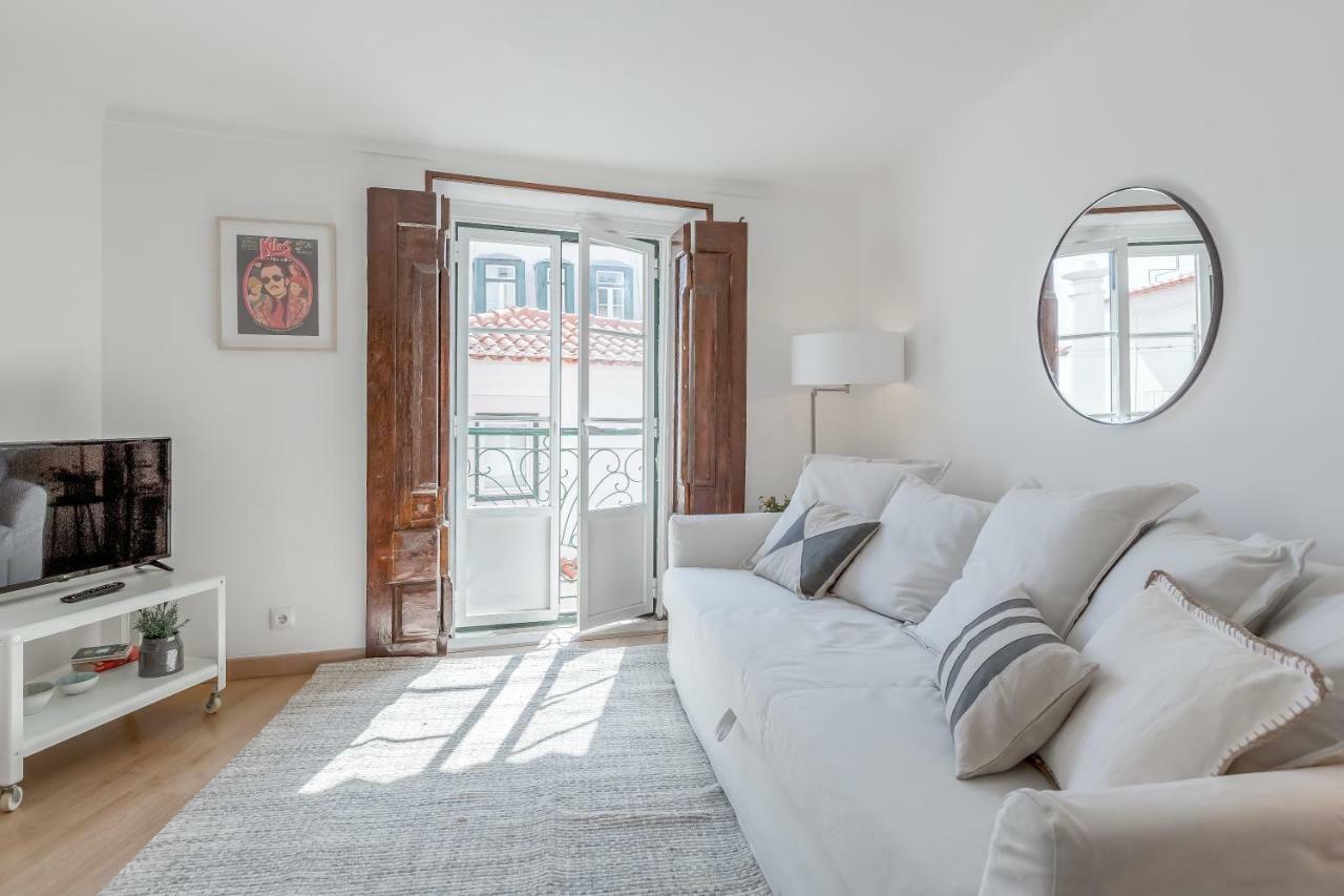 Light Filled Typical At Alfama, By Timecooler Appartement