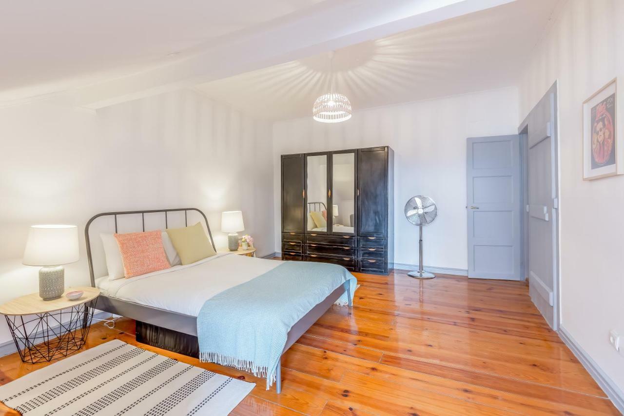 Bright & Spacious Alfama Apartment, By Timecooler Apartamento
